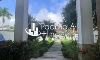 Imagem 16: Imóvel para aluguel e venda possui 700 metros quadrados com 4 quartos