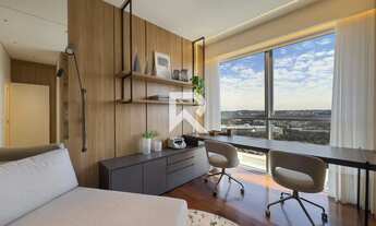 Imagem 7: Apt Mobiliado em Cond. Clube, Andar Alto, Vista Livre, Face Norte com 4 suítes e 4 Vagas p