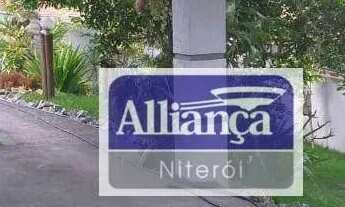 Imagem 2: Casa em terreno com 1200m² com 2 dormitórios, 1 suíte, hidromassagem, 3 vagas de garagem à