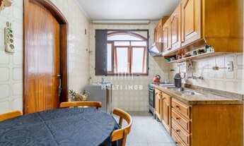 Imagem 7: Casa com 4 dormitórios, no bairro Santa Cecília