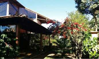 Imagem 4: Casa Comercial à Venda em Brumadinho - Recanto da Serra, 300 m², 4 Vagas