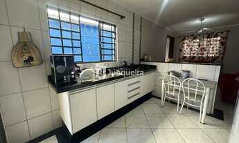 Imagem: Casa para aluguel, 2 quartos, 1 vaga, Jardim