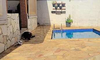 Imagem 3: Casa térrea no Jardim das Oliveiras em Campinas