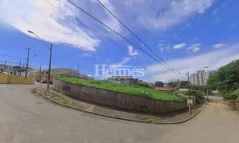 Imagem 3: Terreno de Esquina à Venda com 685 m² em Avenida de Grande Fluxo Excelente Visibilidade C