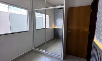 Imagem 2: CASA DE ALTO PADRÃO COM PISCINA - 3 QUARTOS - MÓVEIS PLANEJADOS