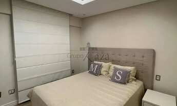 Imagem 7: Triplex para aluguel possui 260 metros quadrados com 3 quartos