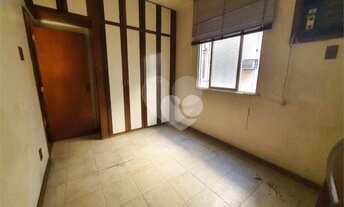 Imagem 4: Apartamento com sala, 3 quartos, banheiro, cozinha, área, vaga, à venda, 60 m² por R$ 190