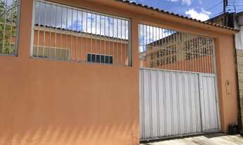 Imagem 2: Alugo casa com piscina, 3 dormitórios