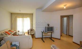 Imagem 2: Apartamento para venda possui 90 metros quadrados com 3 quartos em Centro - Florianópolis