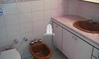 Imagem 7: Apartamento em Moema 210m² 4 Dormitórios, 2 Suítes, 1 Dependência de empregada e 2 Vagas