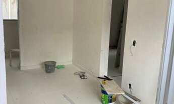 Imagem 2: Casas 1locaçao no colubande com ônibus pertinho pro rio