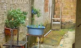 Imagem 4: Vende-se casa no bairro alto alegre enfrente do café contri