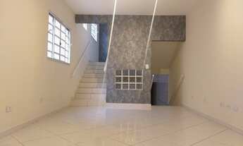 Imagem: Incrível sobrado com 03 dormitórios em