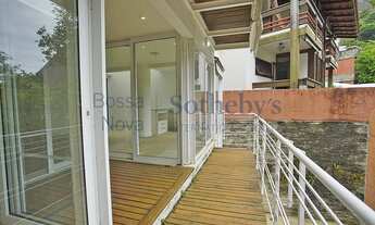 Imagem 7: Casa com projeto arquitetônico e paisagismo