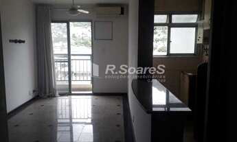 Imagem 3: Apartamento com 2 quartos no Campinho. Rua Comendador Pinto