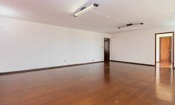 Imagem 5: Casa com 4 quartos - Jardim Botânico - Curitiba - PR