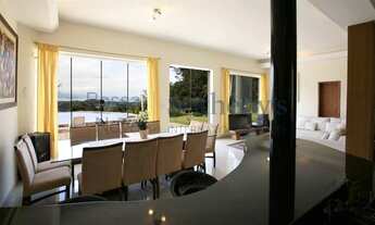 Imagem 2: Casa cercada pela Mata Atlântica