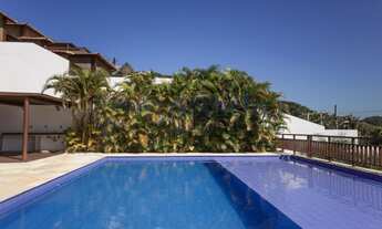 Imagem 3: Casa com jardim de inverno próximo à praia