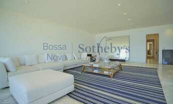 Imagem 3: Cobertura frontal mar com vista do Arpoador ao Leblon