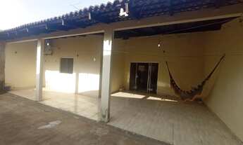 Imagem 2: Vende-se esta casa com ponto comercial na av G no lot. res. cidade jardim- Parauapebas/PA