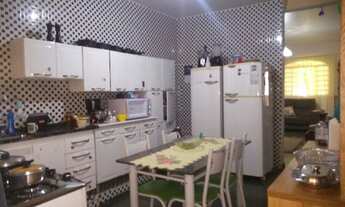 Imagem 7: Ótima casa a venda na QR 404 casa toda na laje estuda troca por apartamento de menor valor