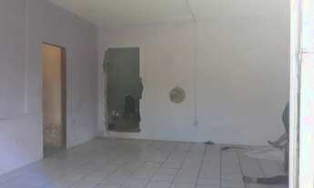 Imagem: Vende- se casa com terreno amplo