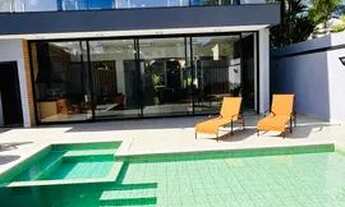 Imagem 3: Casa de condomínio para venda possui 505 metros quadrados com 6 quartos