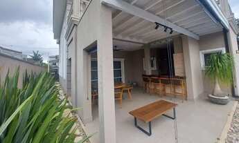 Imagem 6: Linda casa à venda com 352 metros de construção no Condominio Reserva