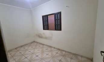 Imagem 7: Sobrado para aluguel e venda tem 250 metros quadrados com 4 quartos