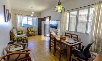 Imagem 3: Casa para Aluguel - Guilhermina, 2 Quartos, 260 m2