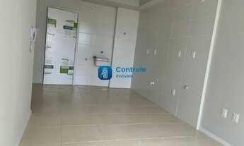 Imagem 2: Apartamento para venda com 50 metros quadrados com 2 quartos em Praia de Fora - Palhoça