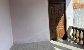 Imagem 2: VENDO CASA Casa com 2 dormitórios