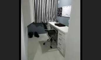 Imagem 6: Quarto lindamente mobiliado no melhor ponto da Barra da Tijuca