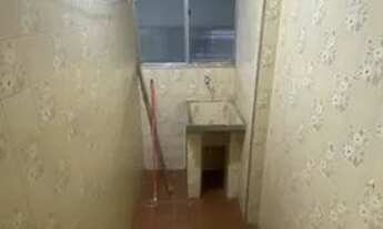 Imagem 5: Apartamento para aluguel possui 48 metros quadrados com 2 quartos COHAB ao lado da estação