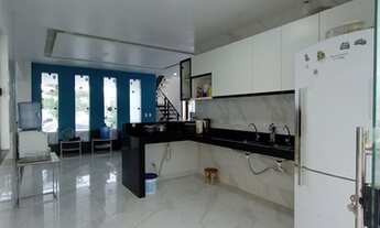 Imagem 5: Casa de condomínio para venda tem 220 metros quadrados com 3 quartos