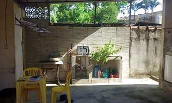 Imagem 4: 1 casa de 3 quartos e 1 kitinete