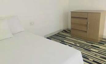 Imagem 5: Linda Kitnet na Carvoeira (ao lado da UFSC)- Apenas Mulheres