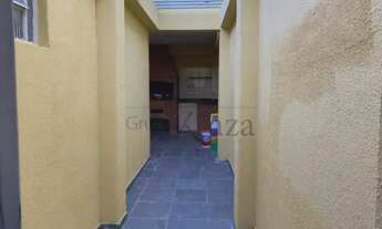 Imagem 6: Casa para aluguel possui 120 metros quadrados com 2 quartos