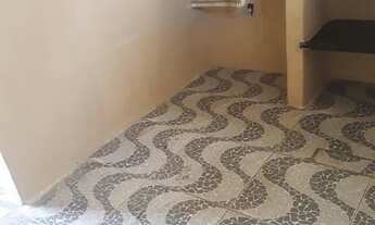 Imagem 3: Aluga-se kitnet Casa com 1 dormitório