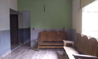 Imagem 2: VENDO ESTA CASA Casa com 3 dormitórios