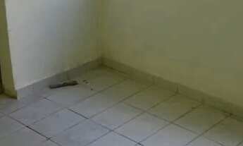 Imagem 2: CENTENÁRIO - CASA INDEPENDENTE COM GARAGEM