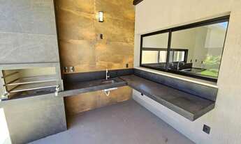 Imagem 4: Sobrado para venda possui 288 metros quadrados com 4 quartos em Jardins França - Goiânia