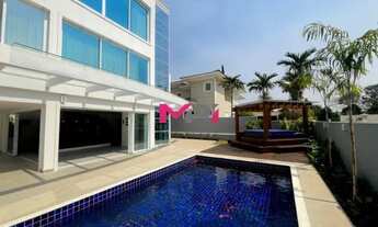 Imagem: CASA MOBILIADA COM ELEVADOR PARA LOCAÇÃO