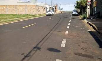 Imagem 2: Terreno à venda, 250 m² por R$ 140.000,00 - Parque das Laranjeiras - Uberaba/MG