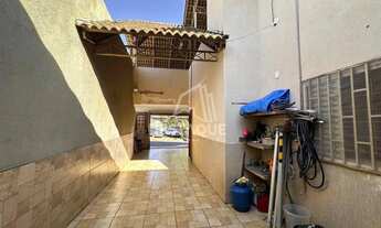 Imagem 3: Sobrado para Venda em Santo Anastácio, São José, 3 dormitórios, 2 banheiros, 2 vagas