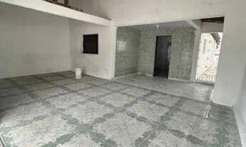 Imagem 2: Alugo Casa com 3 Quartos e Quintal e Garagem no Bairro do Monte Castelo - Campina Grande