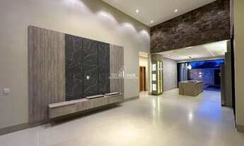 Imagem 5: Casa subtérrea com 4 suítes plenas sendo uma master com closet