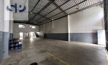 Imagem 6: Alugue Galpão com 300M² em Parque Edu Chaves por R$ 7.200. Imóvel Comercial em São Paulo/S