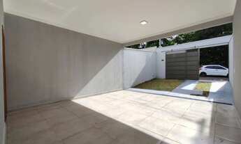 Imagem 3: Casa Santos Dumon terreno maior e garagem ampla