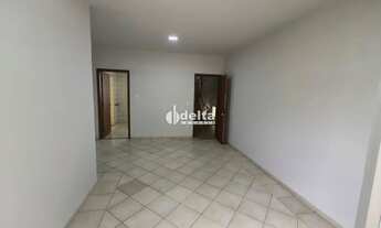 Imagem 2: Apartamento com 3 quartos sendo 1 suíte disponível no Bairro Umuarama em Uberlândia - MG